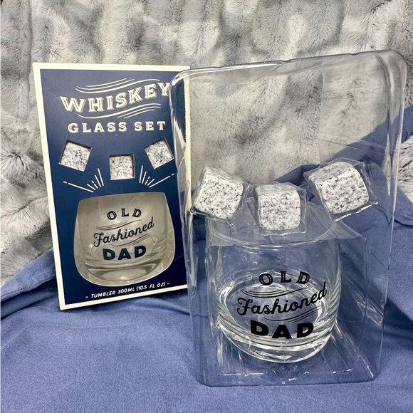 Noble Supply Co. ~ Whiskey ‘Old Fashioned Dad’ Glass Set with Whiskey Stones - Picture 7 of 7